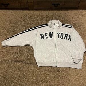 Wild Fable Gray Fleece-Lined Sweatshirt